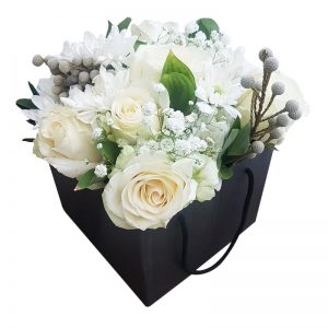 white roses mix arrangemnt box
